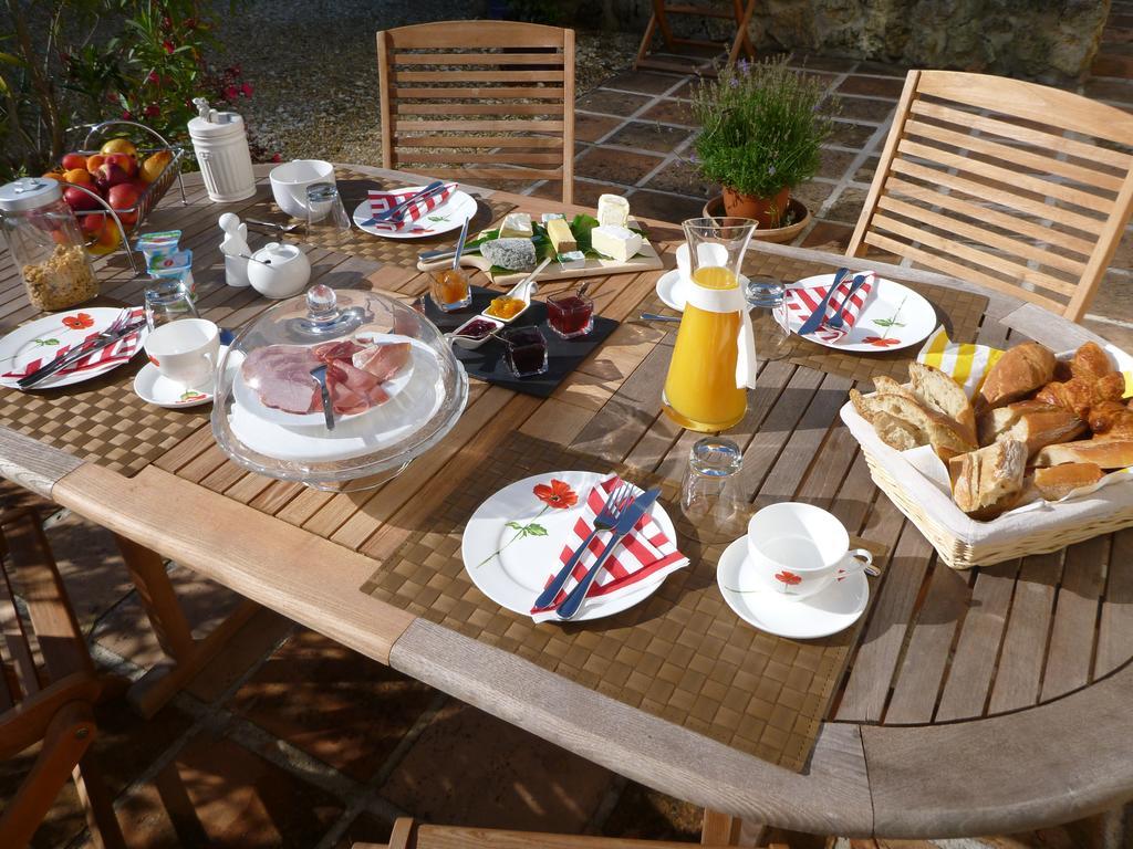 Domaine Du Papillon Bed & Breakfast Lesparre Medoc Bagian luar foto