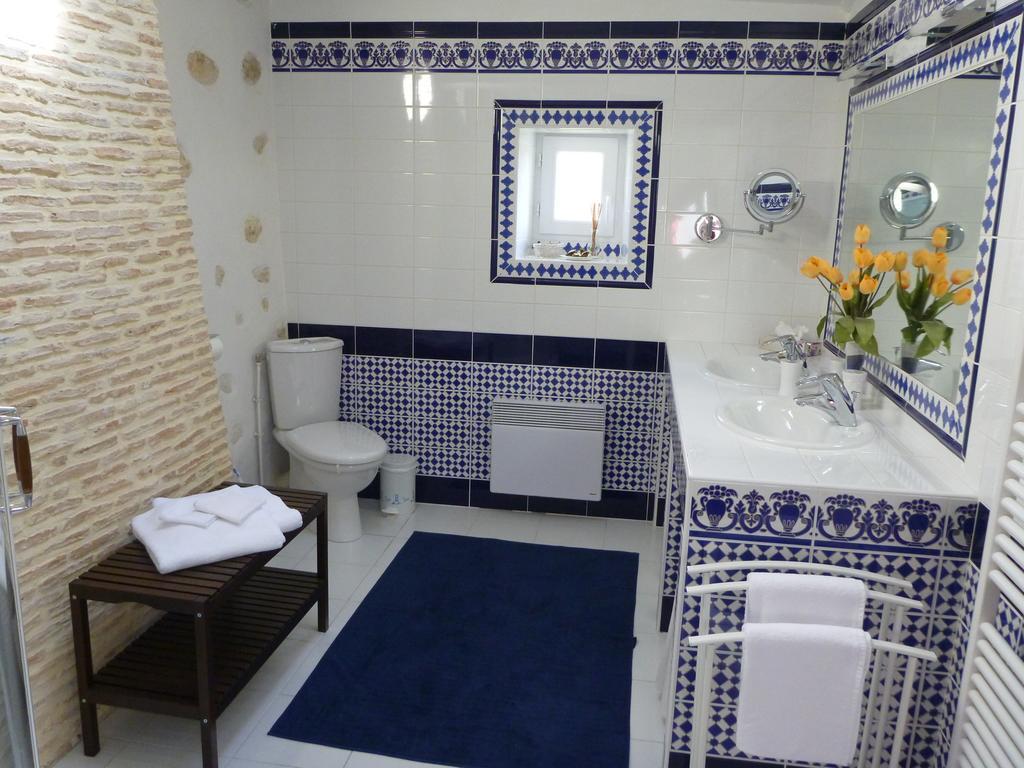 Domaine Du Papillon Bed & Breakfast Lesparre Medoc Ruang foto