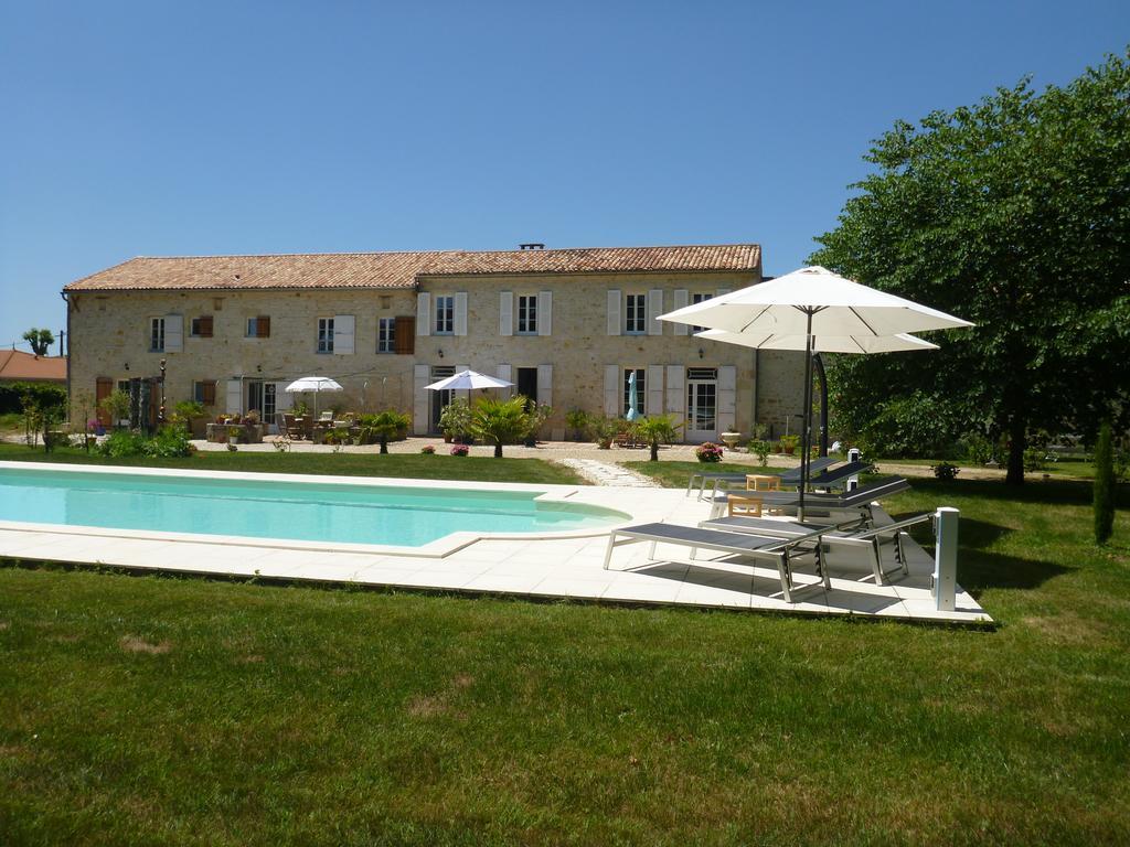 Domaine Du Papillon Bed & Breakfast Lesparre Medoc Bagian luar foto